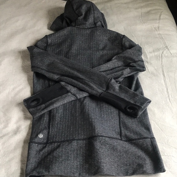 Lululemon In Stride Jacket - Picture 4 of 7